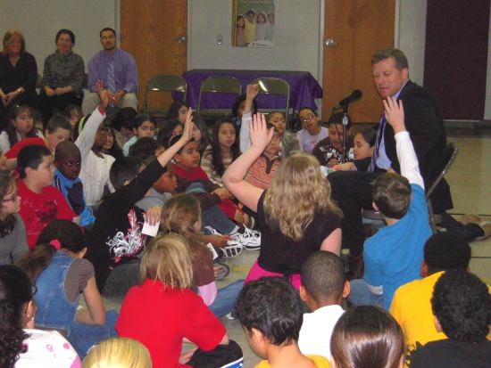 Congressman Charlie Dent takes questions from an enthusiastic group of 4th graders.